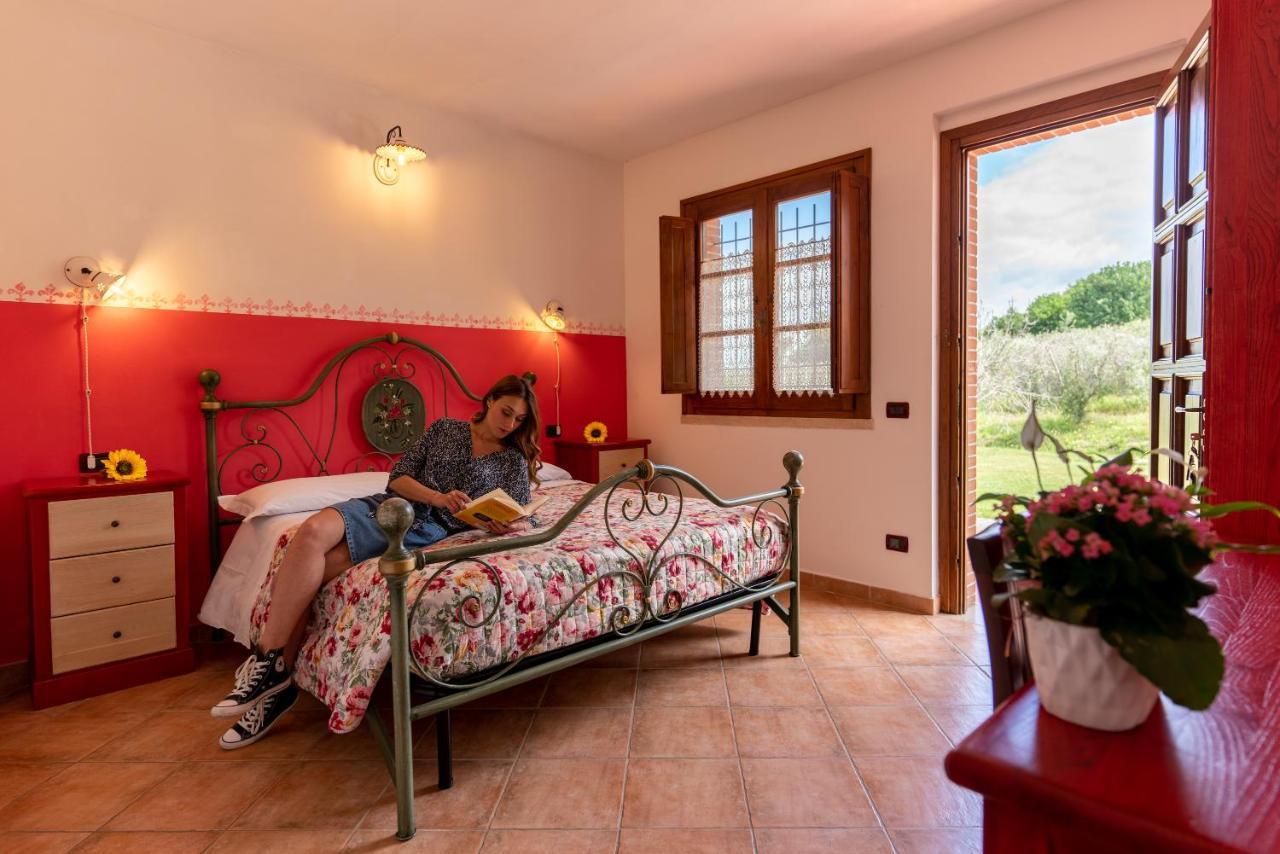 Agriturismo La Banchella Скарліно Екстер'єр фото